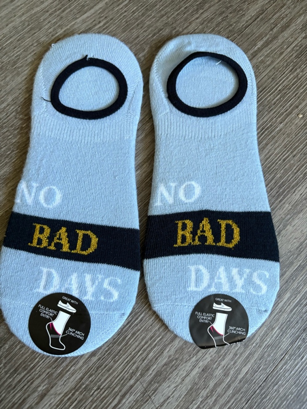 No Bad Days Women's No-Show Socks Blue Black Stripe 360° Arch Clinching 2 Sets.